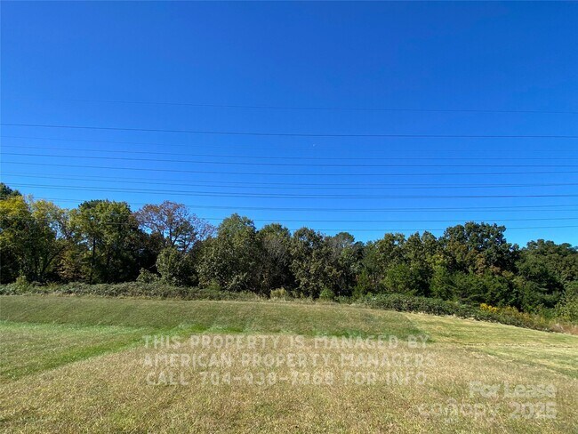 Building Photo - 1596 Matthew Allen Cir