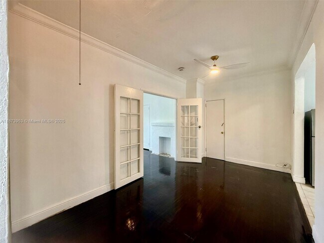 Building Photo - 1619 Meridian Ave