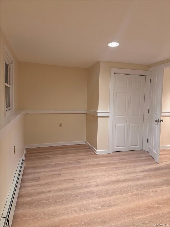 Building Photo - 62 Warwick Rd