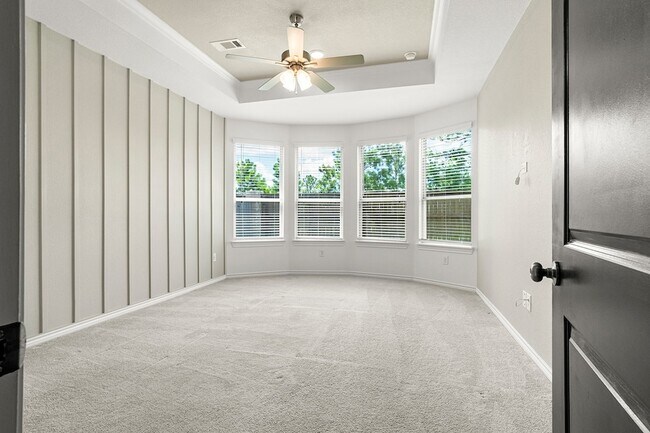 Building Photo - 14368 Cedar Shadow Dr
