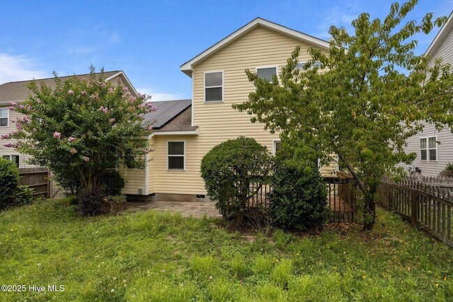 Building Photo - 123 Lightwater Dr