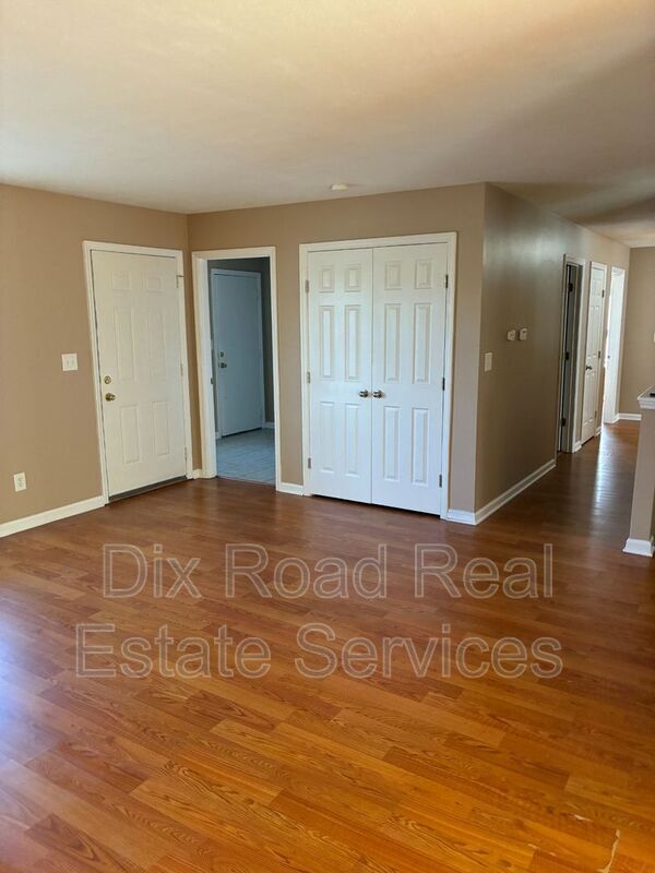 Building Photo - 2747 Tantivy Terrace