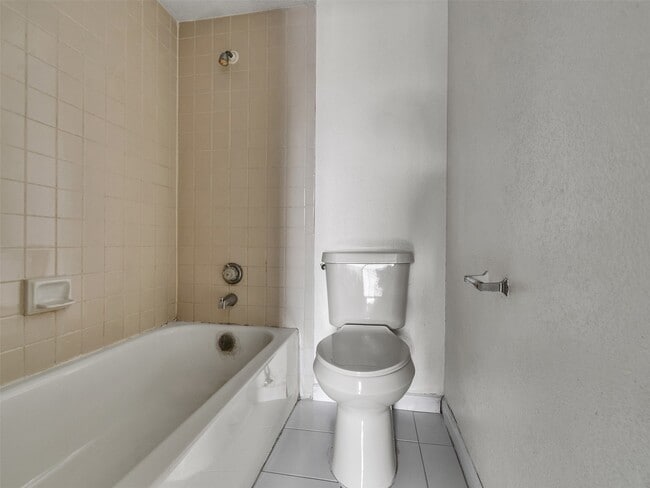 Building Photo - 12658 Ashford Meadow Dr