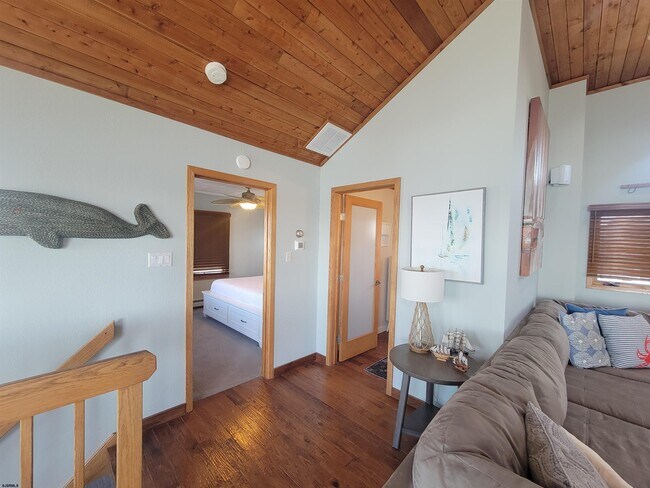 Building Photo - 8601 Fulton Ave