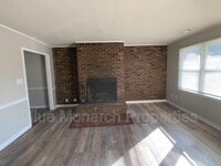 Building Photo - 221 Welch Ave