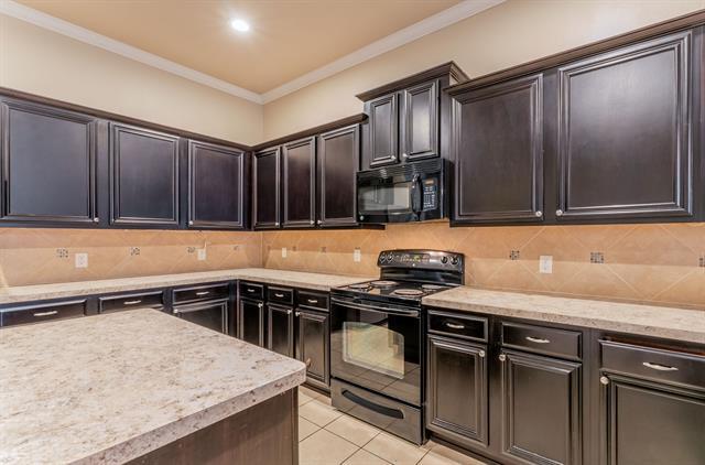 Building Photo - 1229 Lone Pine Dr