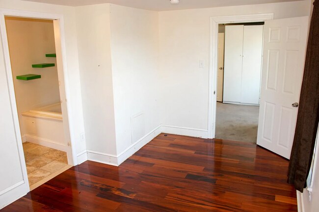 Building Photo - Charming 4BD/3BA | West Chester Borough | Steps to Dining & Shopping
