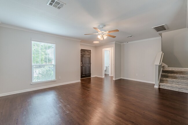 Building Photo - 480 Wind Murmur