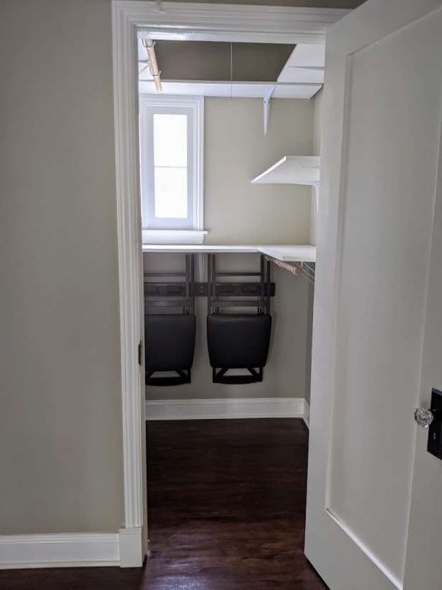 Entry closet off office nook. - 1327 S Sycamore Ave