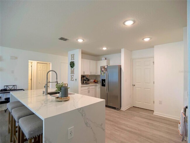 Building Photo - 4394 SW 170th Street Rd