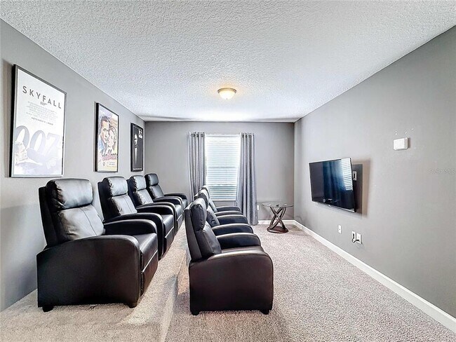 Building Photo - 1589 Flange Dr