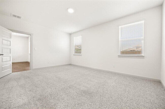 Building Photo - 115 Big Cypress Byu Rd