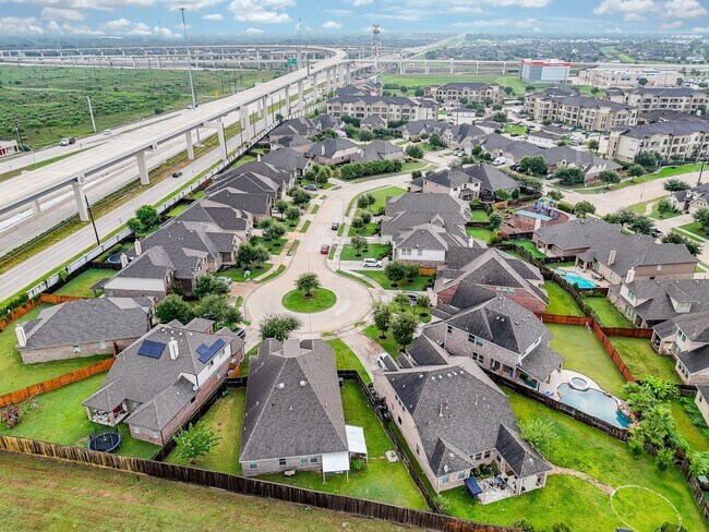 Building Photo - 12447 Girasole Ct