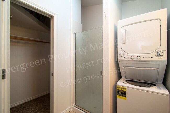 Building Photo - Spacious Loft in Old Town Fort Collins