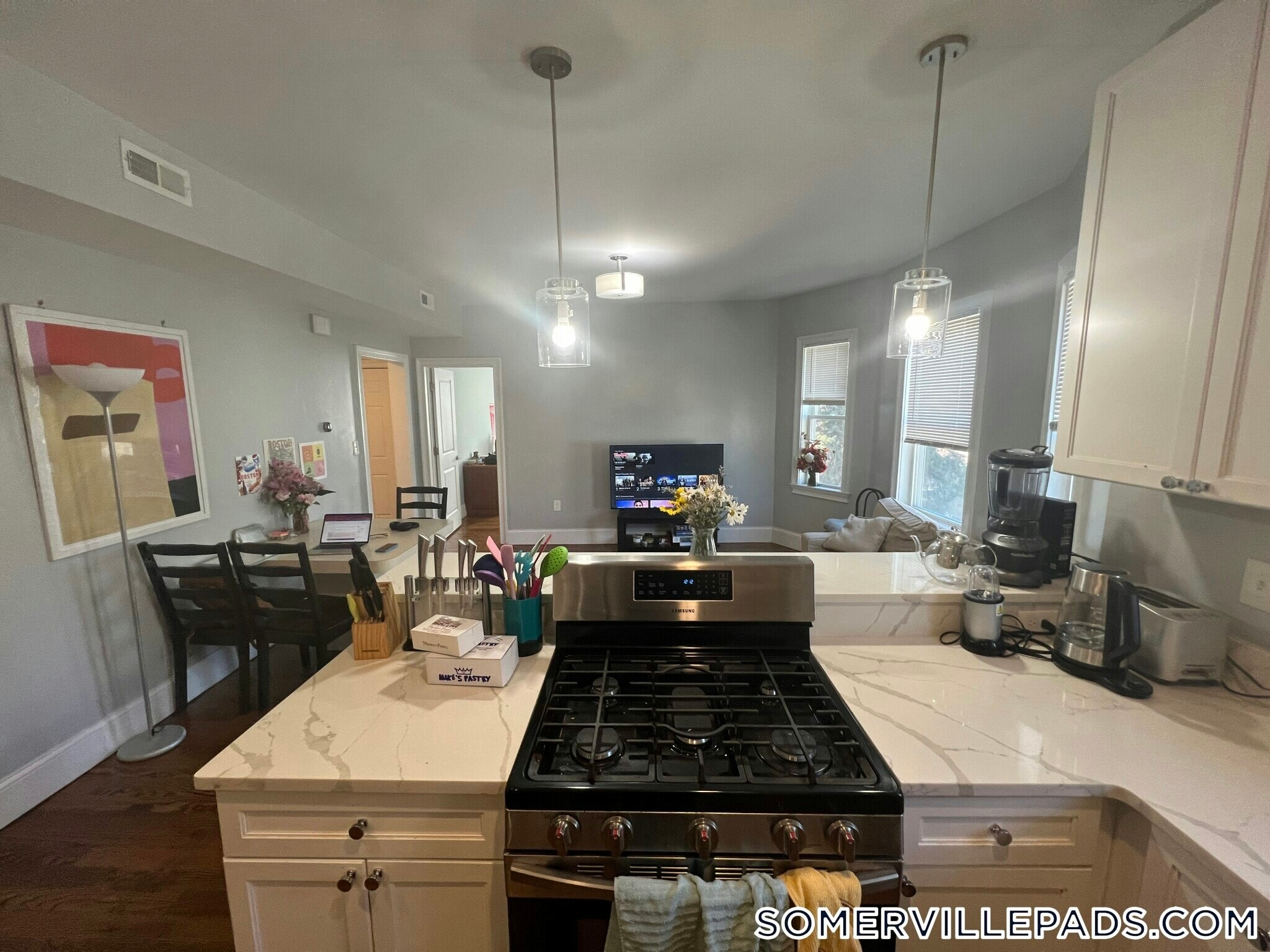 Building Photo - 337 Highland Ave