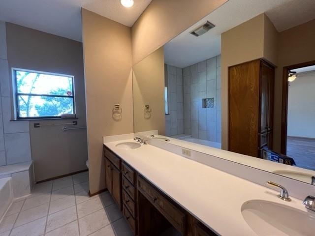 Building Photo - 6500 Robbie Creek Cove