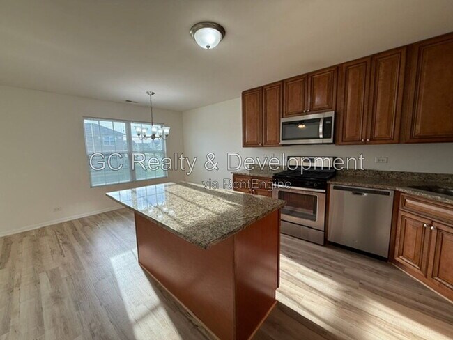 Building Photo - 1068 Turin Dr
