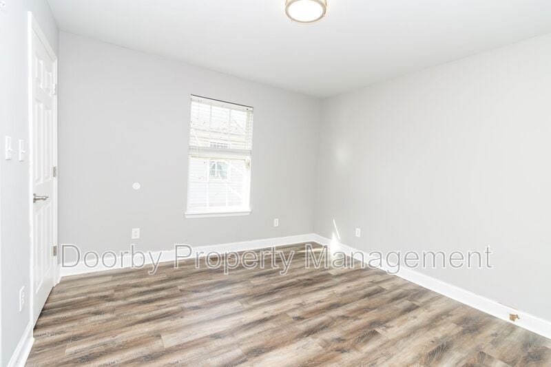 Building Photo - 1913 Tuskegee Blvd