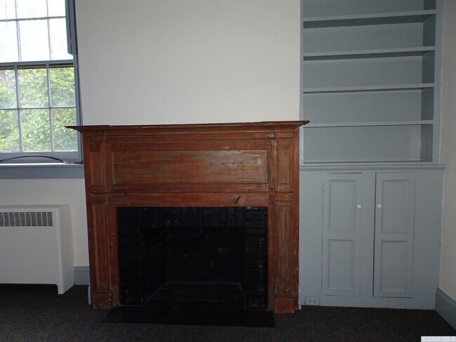 Building Photo - 549 NY-23B