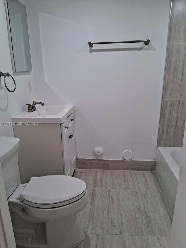 Building Photo - 1205 Congressional Way