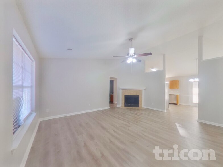 Building Photo - 173 Burma Rd