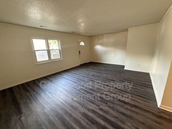 Building Photo - 5745 Bramblegate Rd