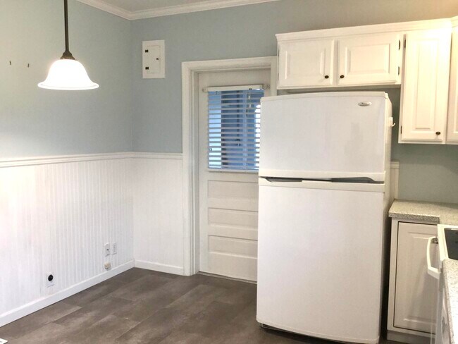 Kitchen, door into mudroom/laundry - 205 Wyoming Ave