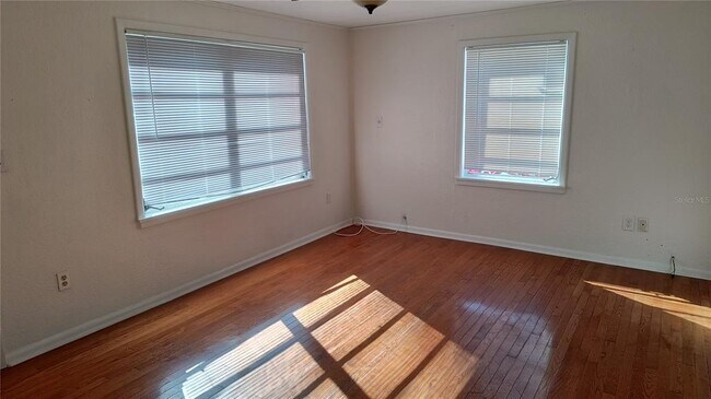 Building Photo - 817 Ohio Ave