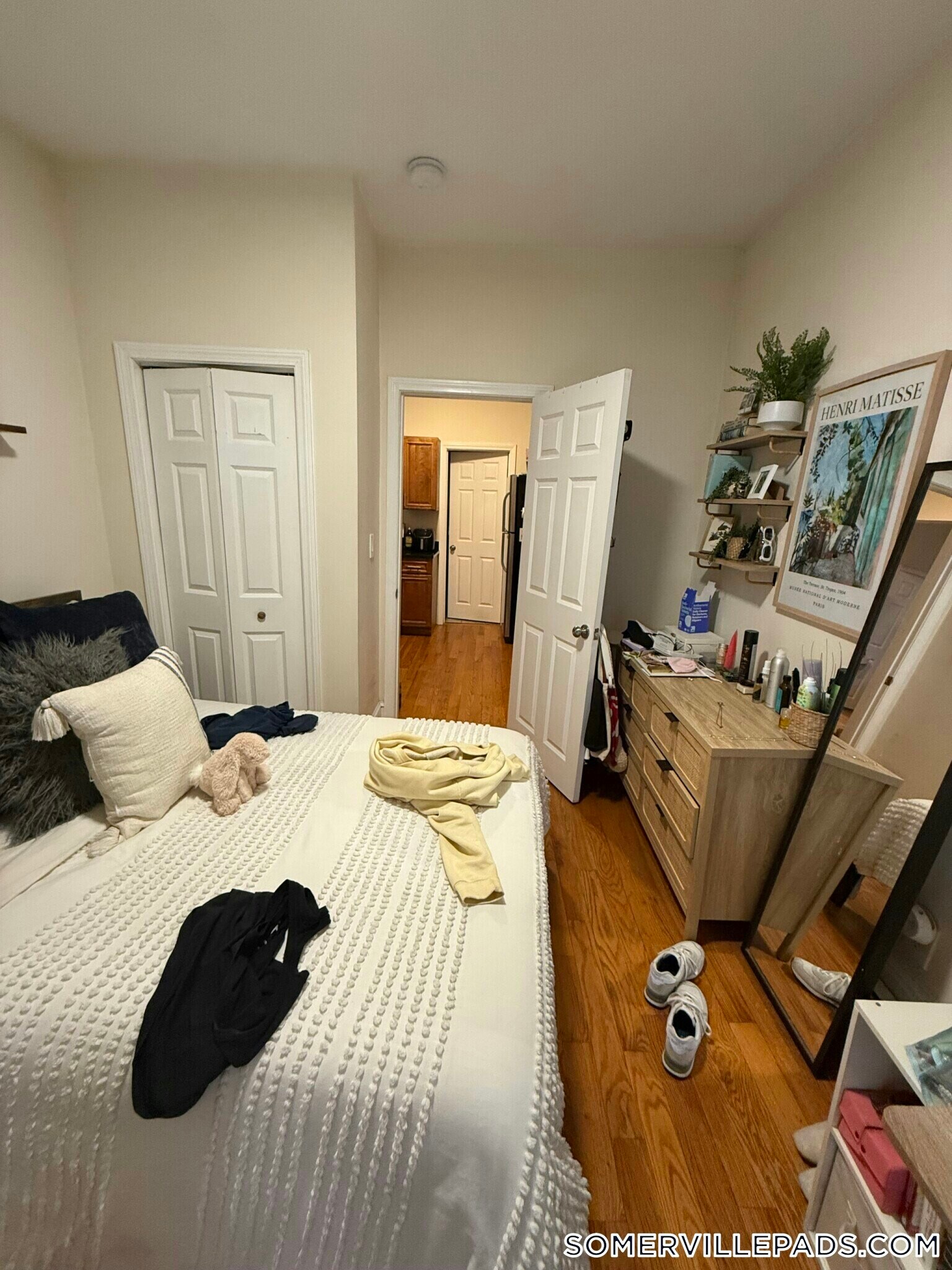 Building Photo - 58 Medford St