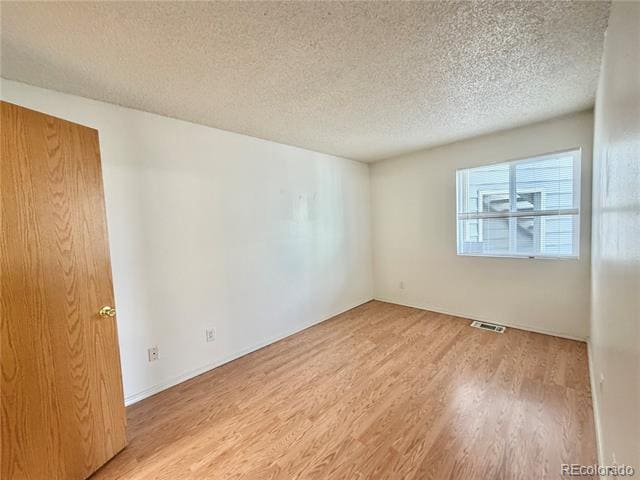 Building Photo - 17090 E Ford Dr