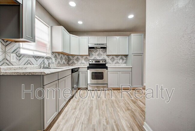 Building Photo - 8075 NW 23rd St