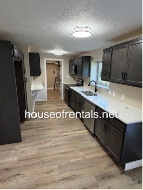 Building Photo - 5157 Herrin Rd
