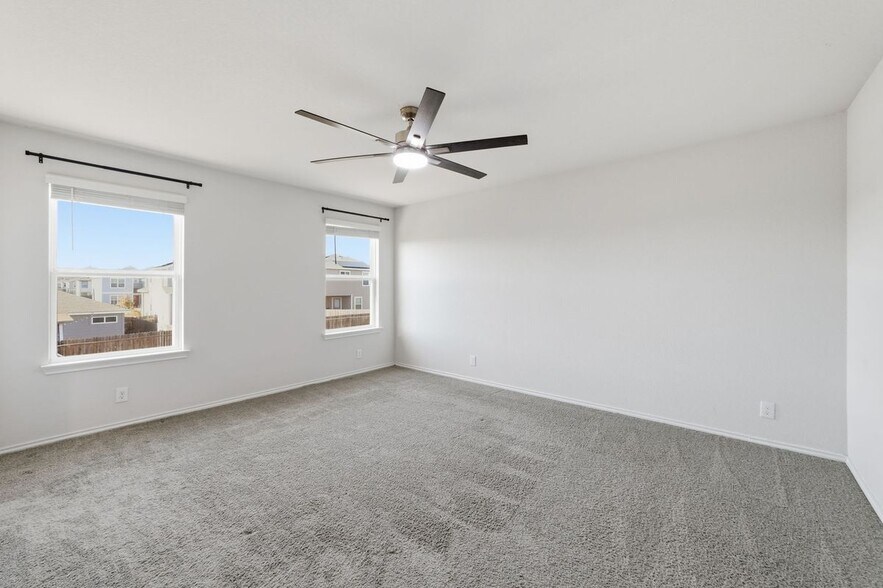 Building Photo - 10019 Bur Sedge