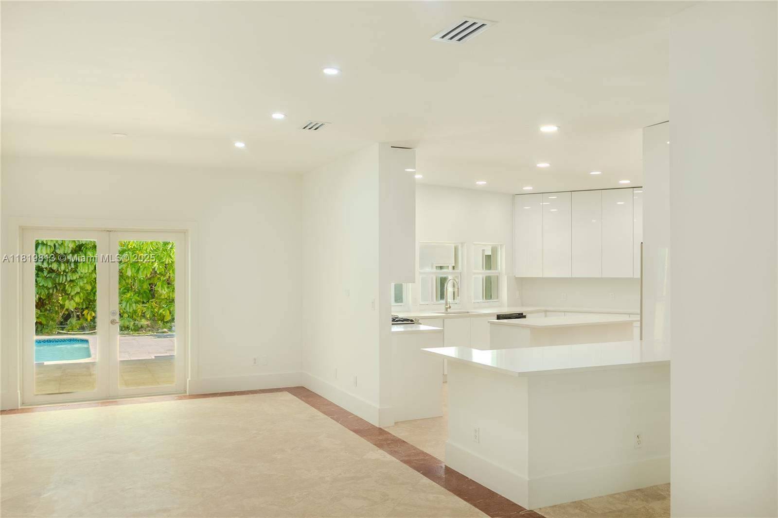 Building Photo - 6540 SW 135th Ter
