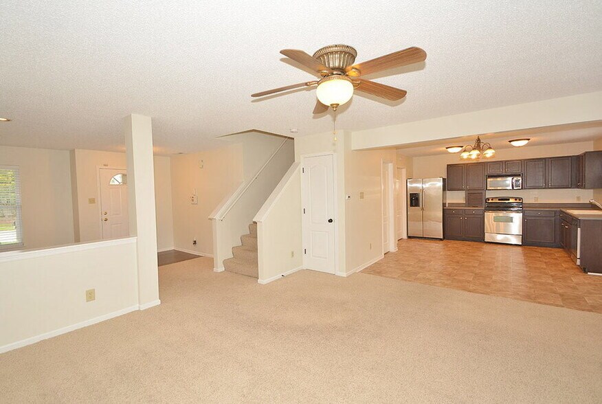 Building Photo - 8234 Gathering Cir