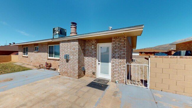 Building Photo - 3206 Thunder Rd