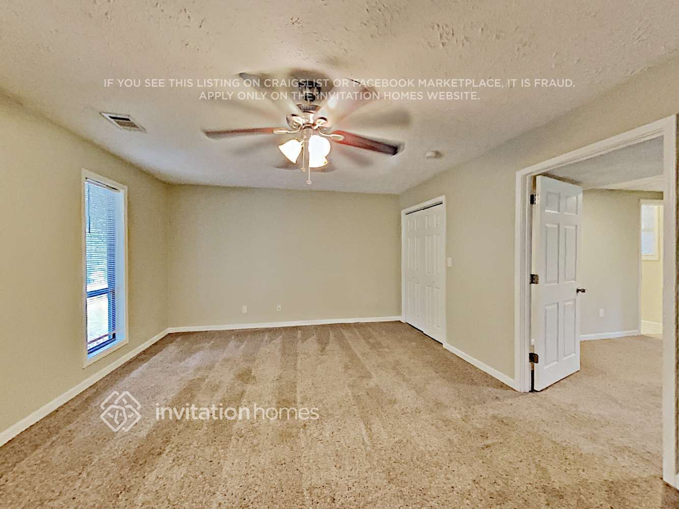 Building Photo - 2320 Tapanzee Ln