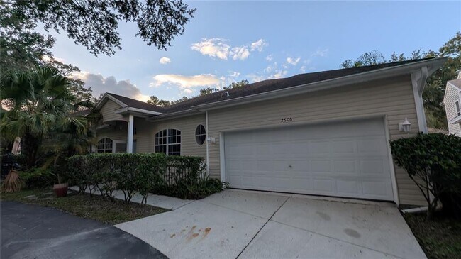 Building Photo - 2606 Fiddlestick Cir