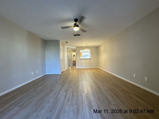 Building Photo - Daytona Beach 2/2.5 townhome
