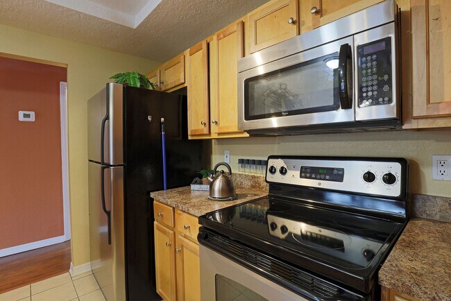 Building Photo - 3344 N Key Dr