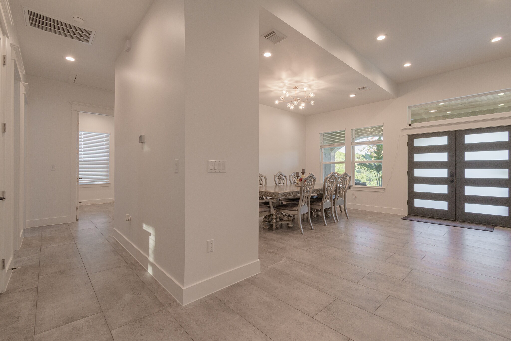 Building Photo - 21404 Lonesome Ct