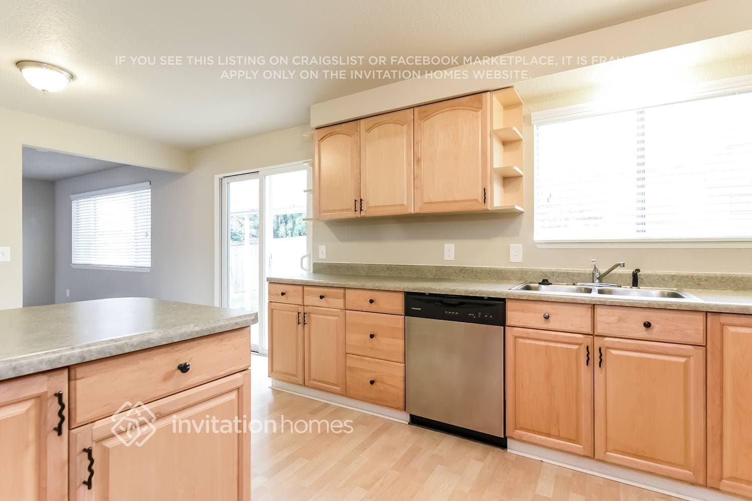 Building Photo - 34811 27th Ave SW