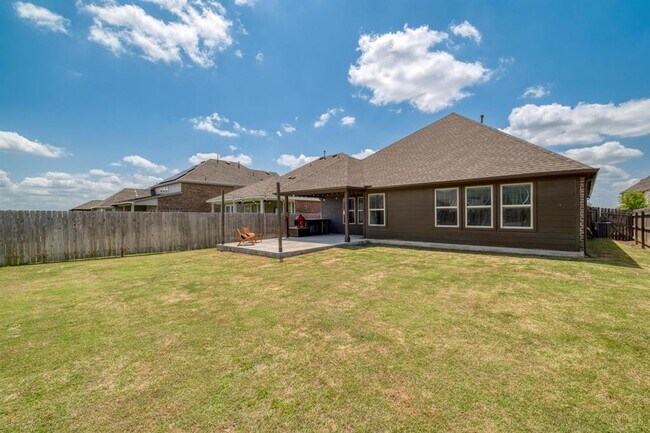 Building Photo - 6533 Cetone Terrace