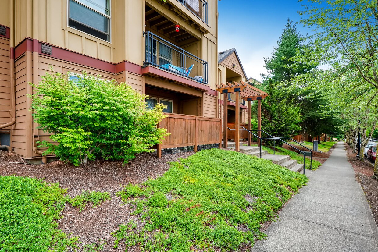 Sunnyside Village Apartments Clackamas