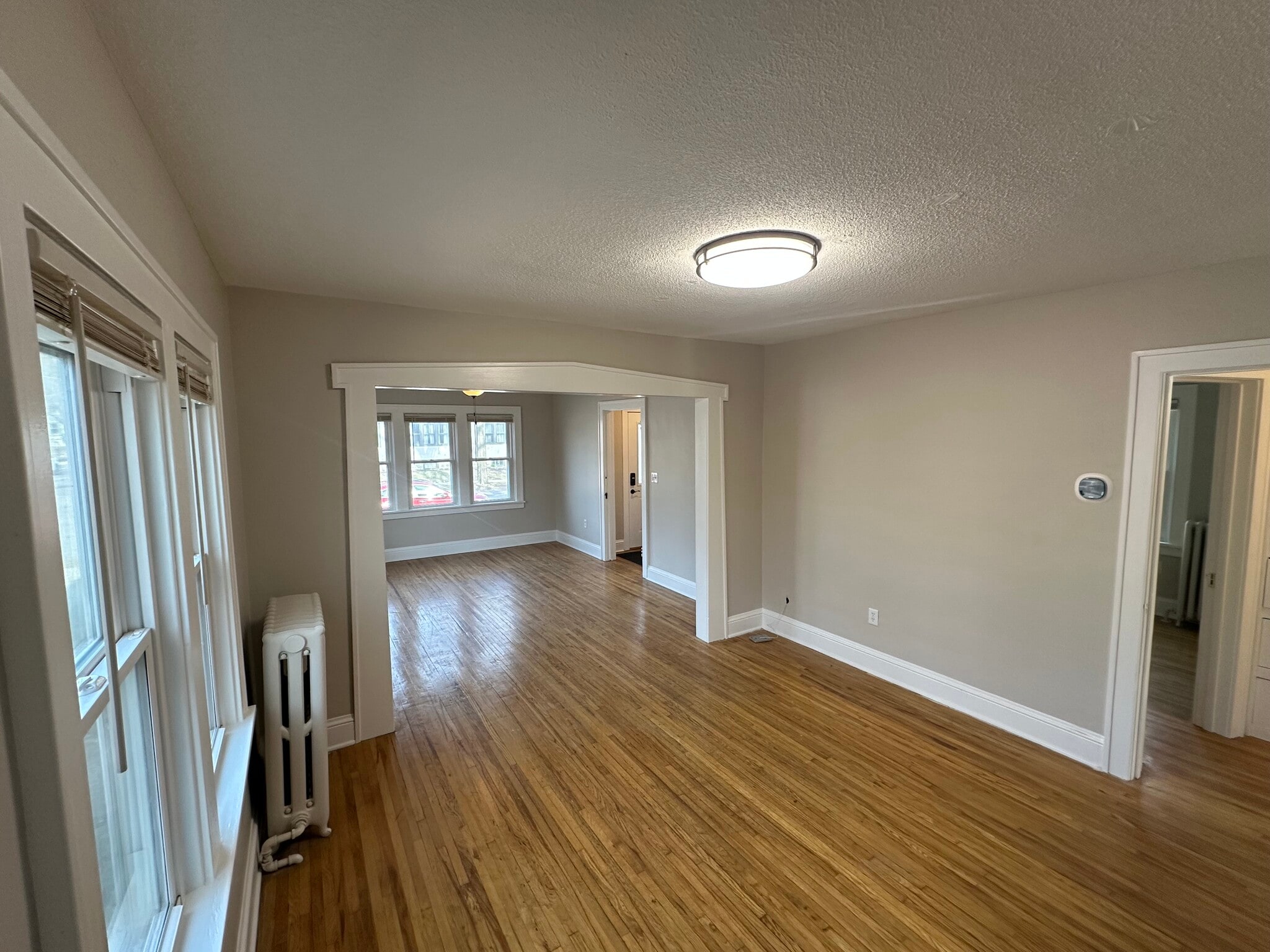 Building Photo - 235 Logan Ave N