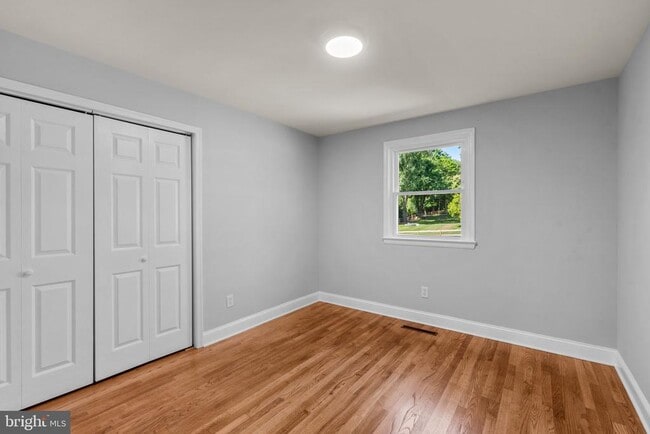 Building Photo - 14906 Dunstan Ln