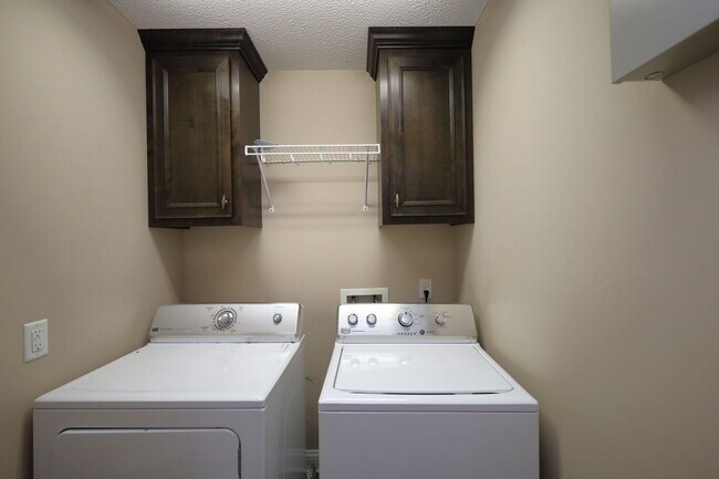 Building Photo - 3568 Farmers Way