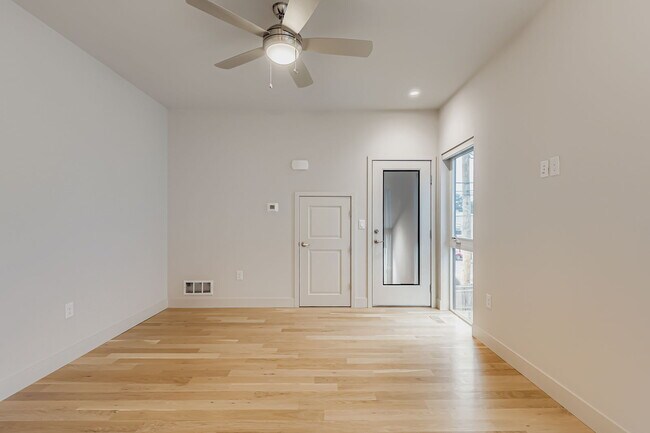 Building Photo - Swanky 1BR – New, Private Garage, Storage,...