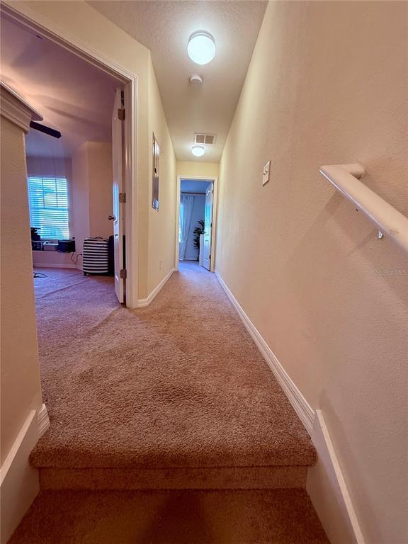 Building Photo - 2411 Willimette Dr