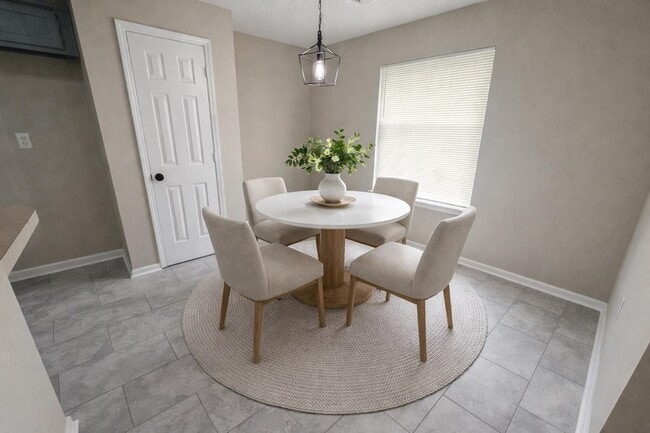 Building Photo - 5457 Sundale Way S